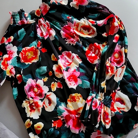 Floral kids blouse - Picture 1 of 1